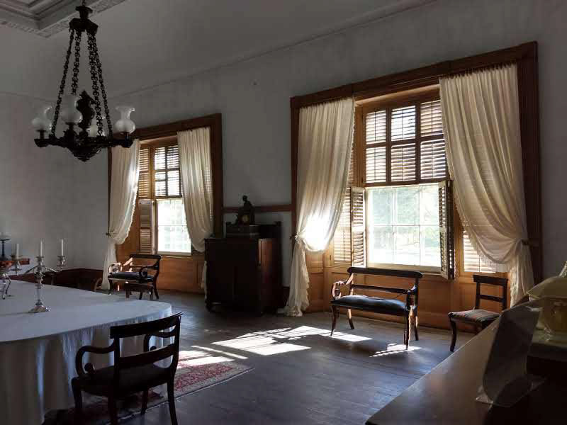 Undercurtains (shears) newly installed at Hyde Hall in Cooperstown, NY.