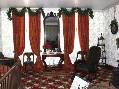 Lincoln Home parlor drapery.